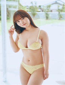 《亚洲精品爆乳一区二区H》