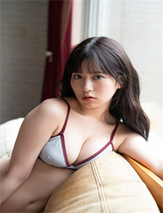 《久久影视》