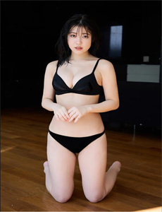《平静的拳头》