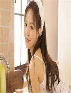 《小小影视免费观看》