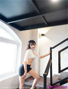 《熟妇性HQMATURETUBESEX》