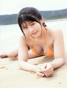 《12周岁女洗澡免费观看》